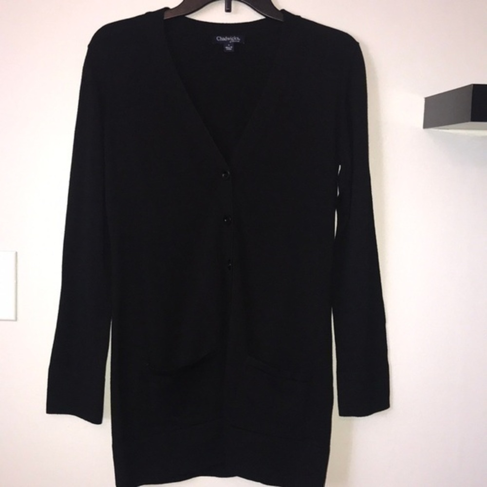 Women's black Chadwicks of Boston Cardigan SzSmall